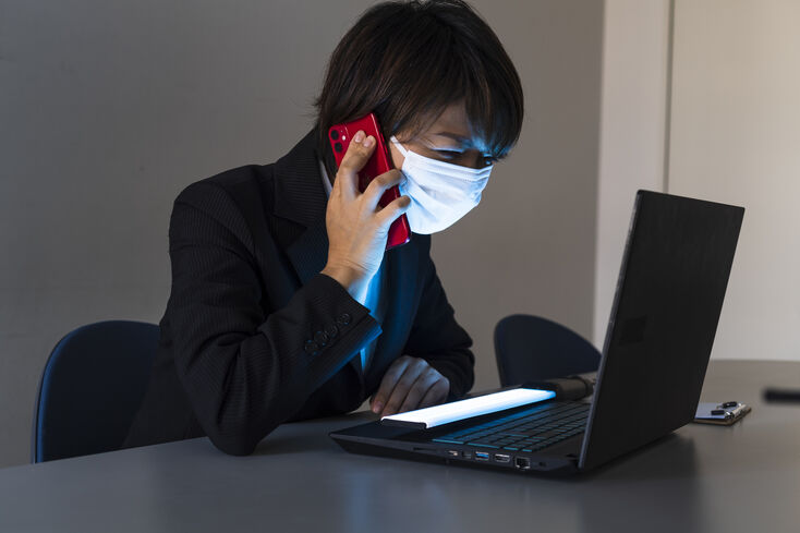 ロマンス詐欺とは？怪しいメッセージと金銭要求の手口を解説